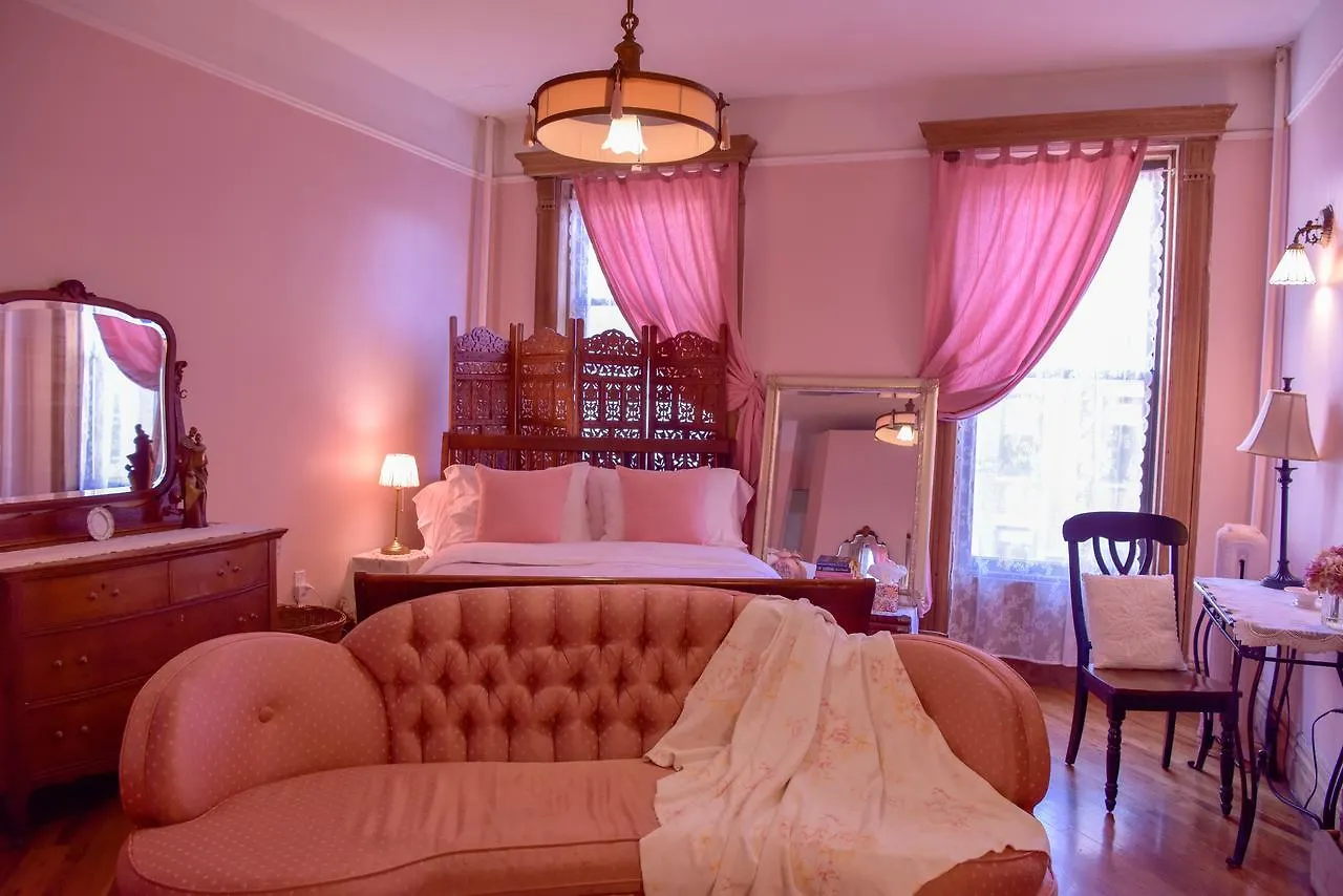 Bed and Breakfast Harlem Grand à New York